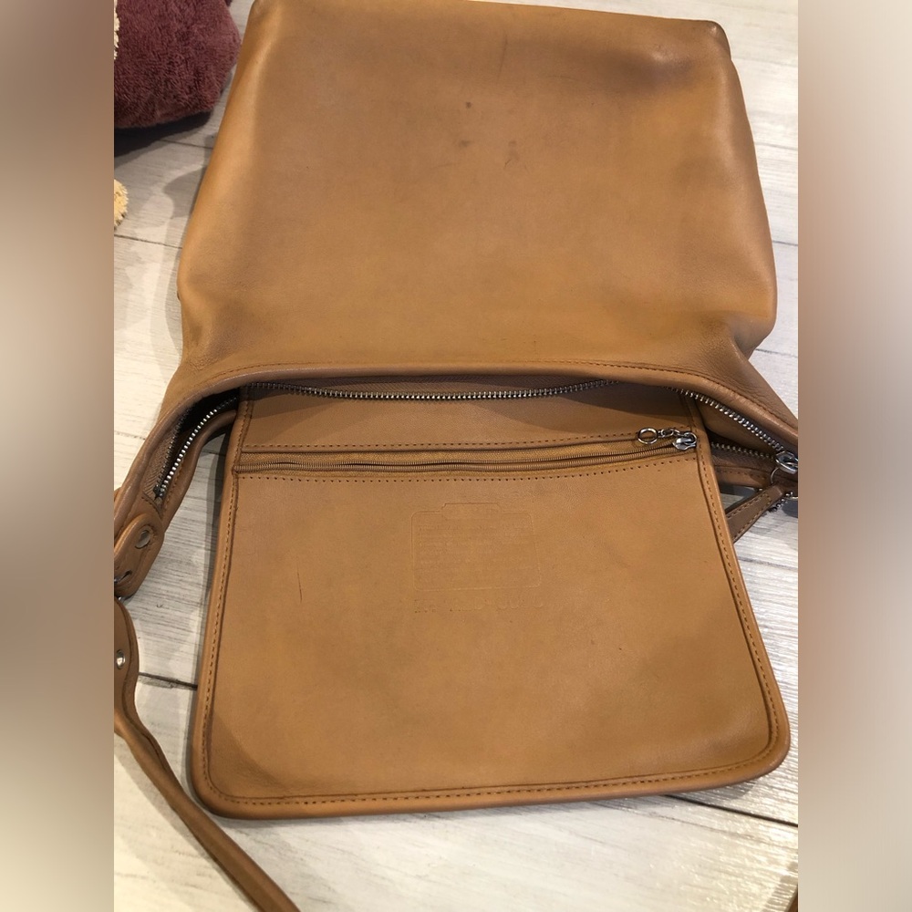 Vintage Coach Legacy Hobo Zip Shoulder Bag Camel Color Leather Nickel w/Hangtag - Picture 13 of 15